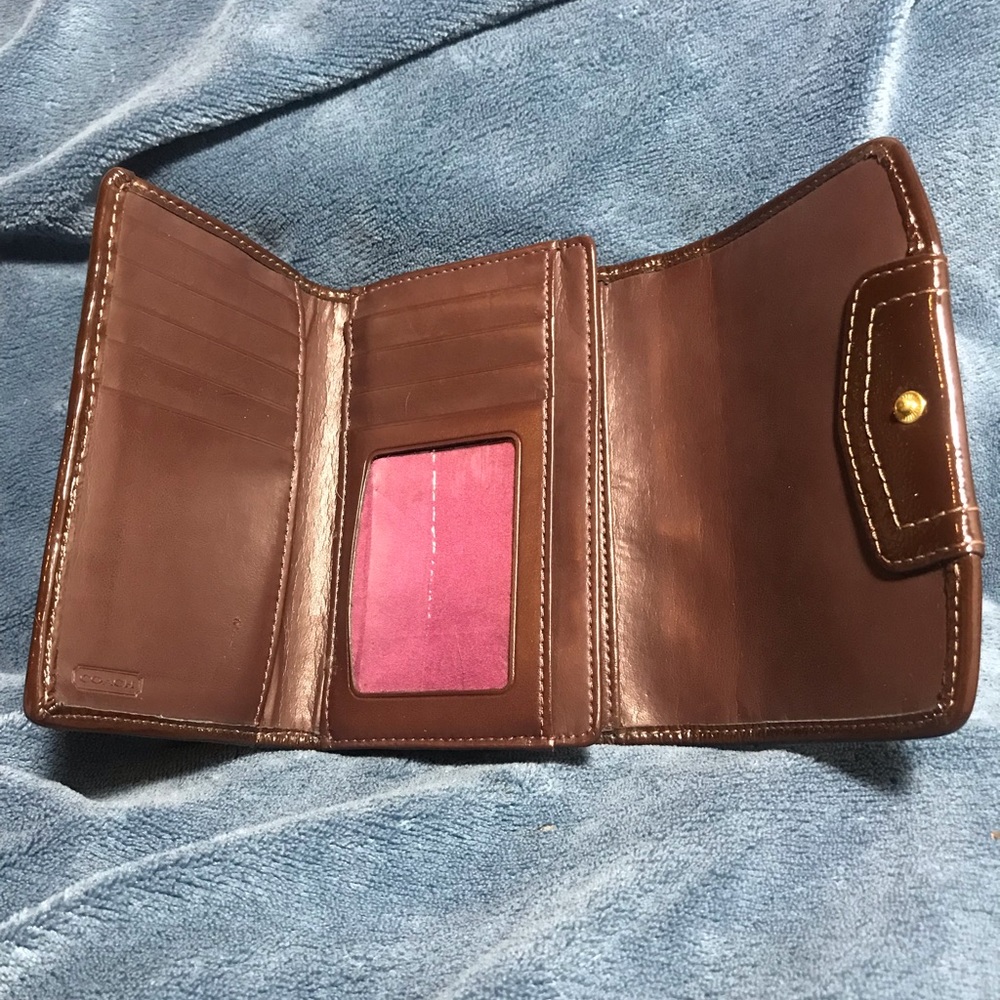 Coach Wallet - Picture 3 of 7